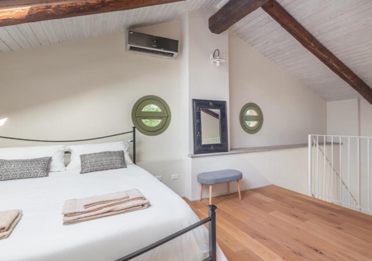 Apartamento Charming Loft Golf Club Barolo Novello Exterior foto